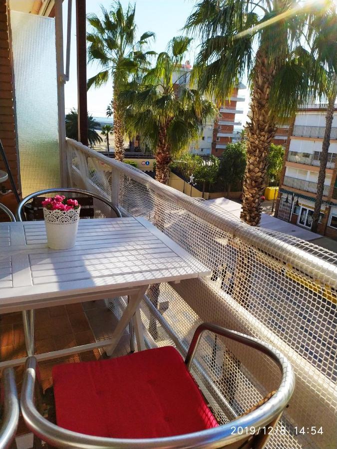 Encantador Apartamento Frente A La Playa De Bara Roda de Bará Esterno foto