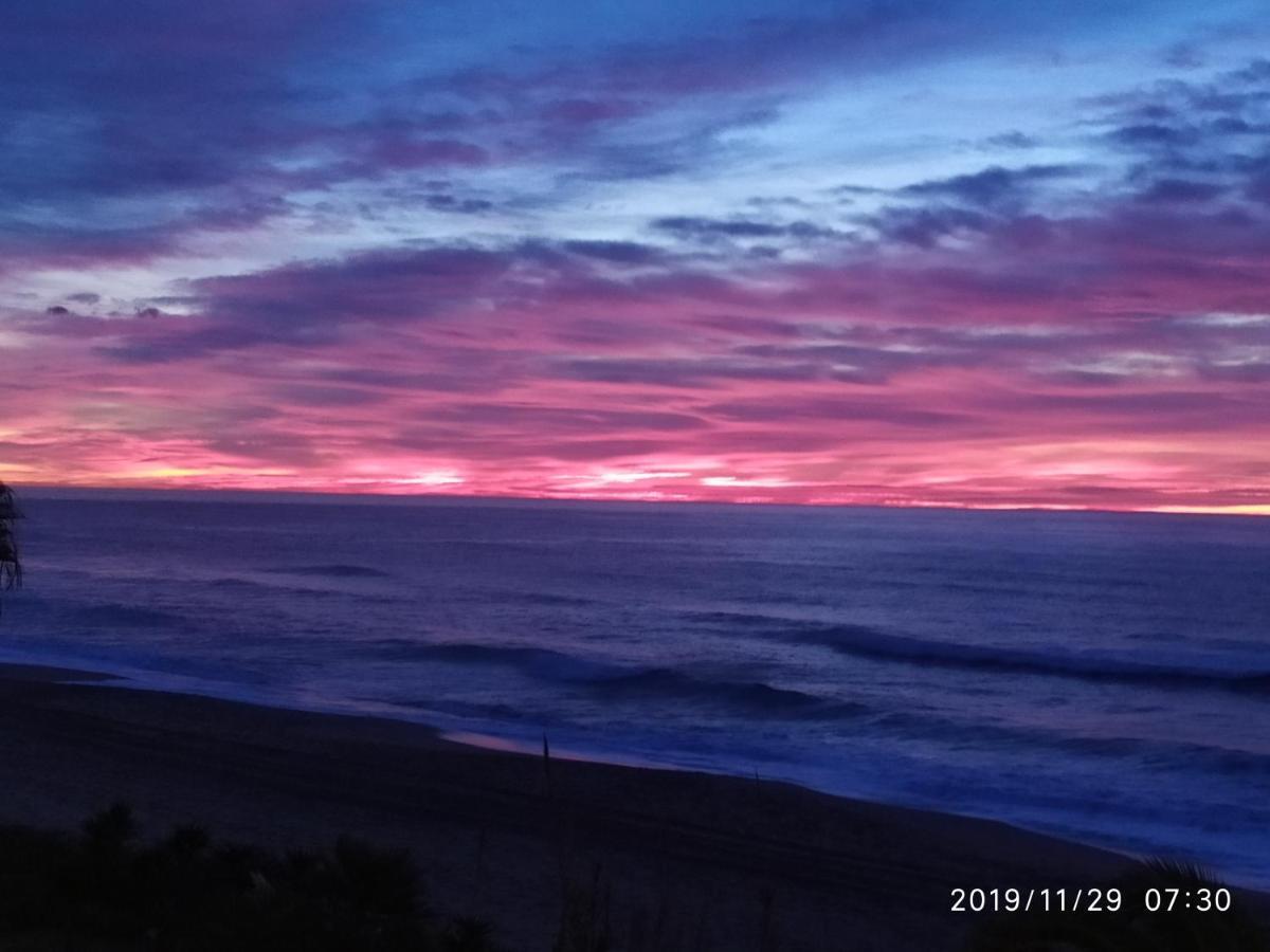 Encantador Apartamento Frente A La Playa De Bara Roda de Bará Esterno foto