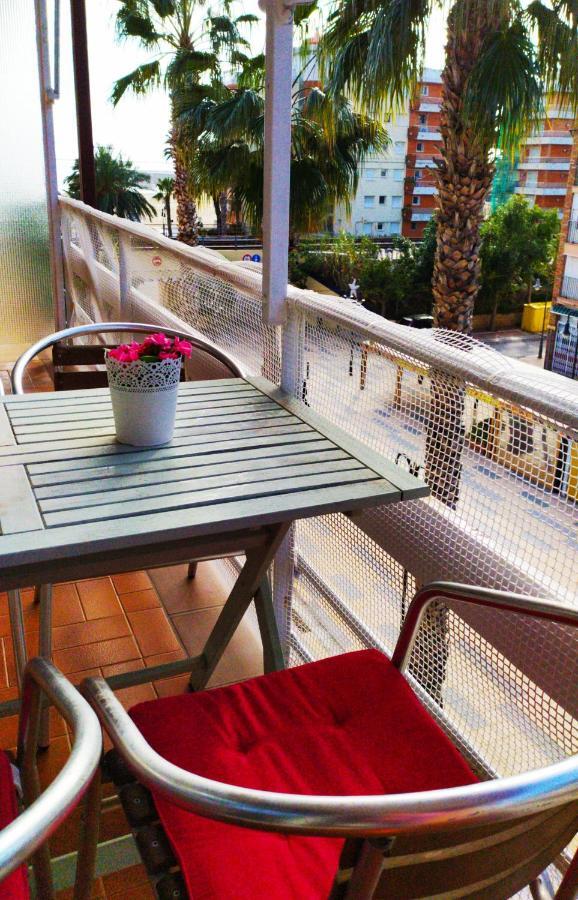 Encantador Apartamento Frente A La Playa De Bara Roda de Bará Esterno foto