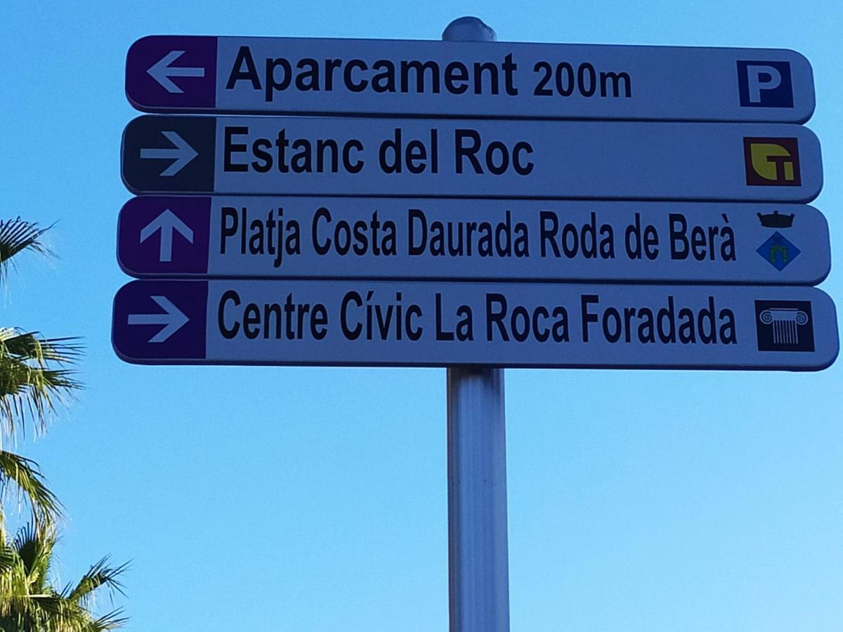 Encantador Apartamento Frente A La Playa De Bara Roda de Bará Esterno foto